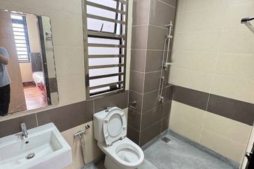 The Canal Garden South, Horizon Hills