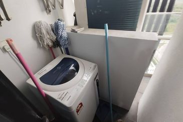 Almas @ Puteri Harbour