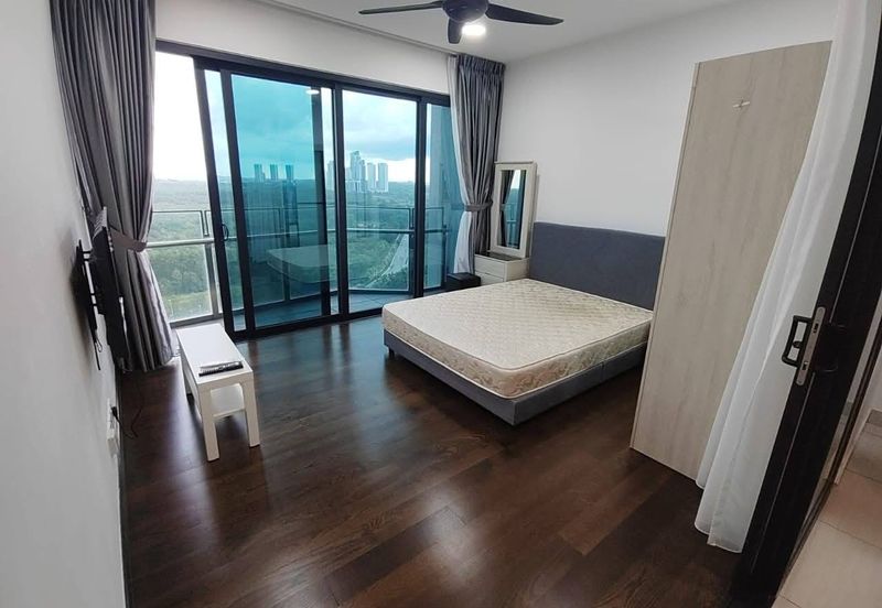 Almas @ Puteri Harbour