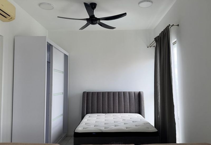 The WaterEdge Residences