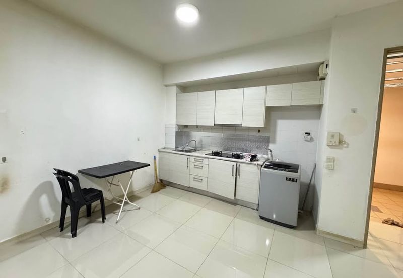 Dedaun Hijau (Greenfield Regency)