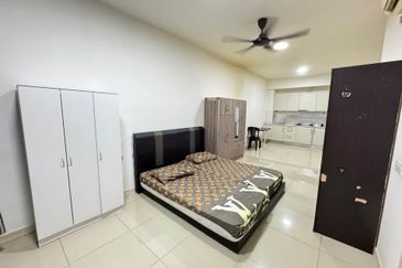 Dedaun Hijau (Greenfield Regency)