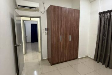 Seasons Luxury Apartments @ Amara Larkin