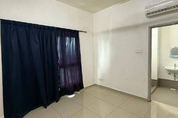 Seasons Luxury Apartments @ Amara Larkin