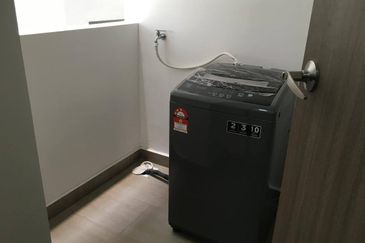 SKS Habitat Apartment, Larkin