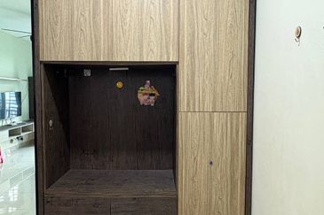 SKS Habitat Apartment, Larkin