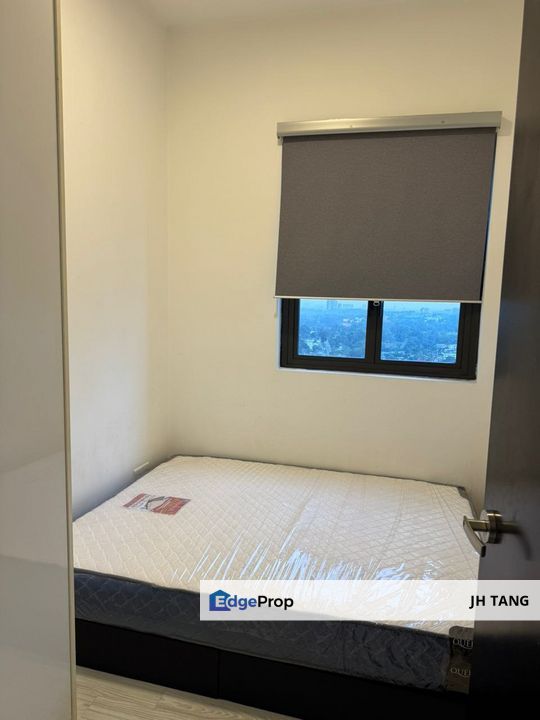 Setia Sky 88, Johor Bahru JB TOWN CIQ • 2 bedrooms, 1 bathroom • Fully furnished • Block C, mid floor • Singapore view, Johor, Johor Bahru