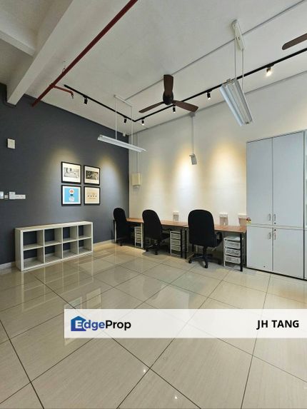 MANHATTAN @ Austin Heights *Austin SOHO Office Tower* Austin区超方便办公楼💯 楼下就是Austin商圈，应有尽有🤩, Johor, Johor Bahru