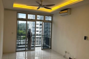 Camellia Residence Seri Austin