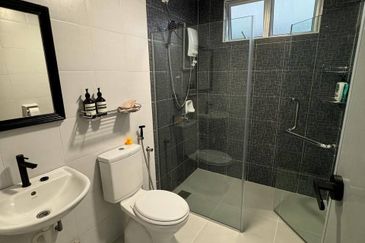 M'Tiara Apartment @ Larkin Idaman