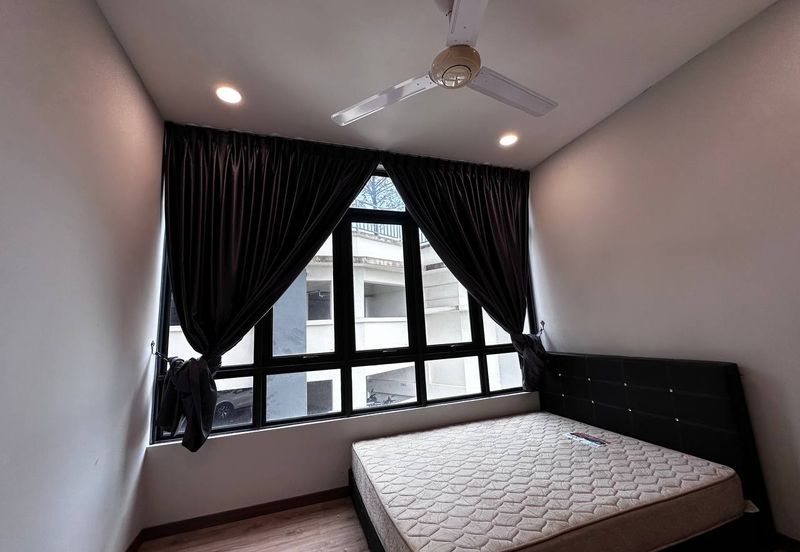 Botanika @ Tebrau Bay