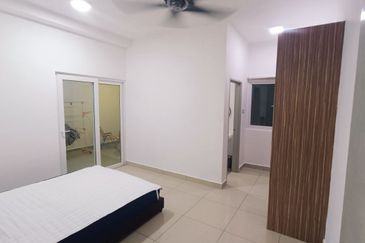 Seasons Luxury Apartments @ Amara Larkin