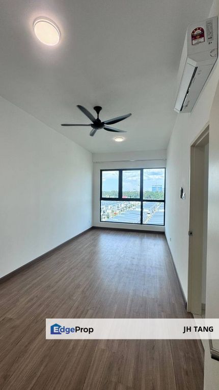 The Wateredge Senibong Cove Apartment @ Permas Jaya - Level : Low floor Bedrooms : 3 Bathrooms : 2 Furniture : Partial (Aircon, heater, curtain, kitch, Johor, Masai