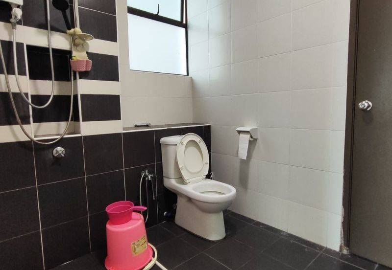 Seri Austin Luxury Apartment