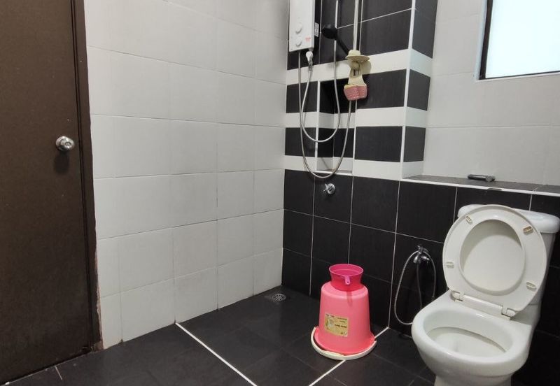 Seri Austin Luxury Apartment