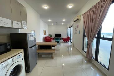 Royal Strand @ Country Garden Danga Bay