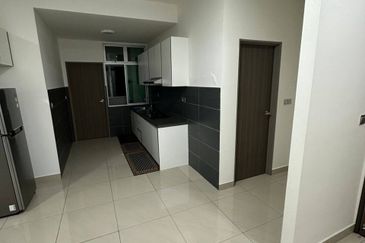 SKS Habitat Apartment, Larkin