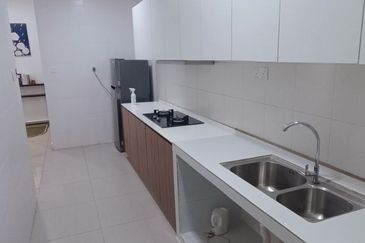 Seasons Luxury Apartments @ Amara Larkin