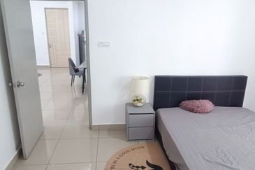 Seasons Luxury Apartments @ Amara Larkin