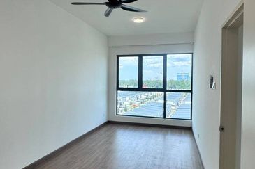 The WaterEdge Residences