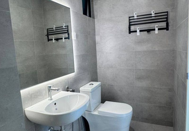 The WaterEdge Residences