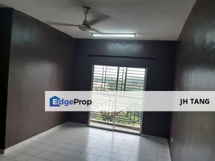 Larkin Idaman   📍Larkin, JB Town  🛏 3 Bedroom 🛁 2 Bathroom ✅ Partially Furniture - LOW DEPOSIT, Johor, Johor Bahru