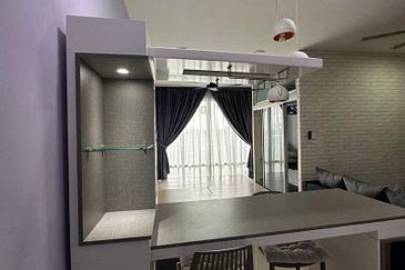 Dedaun Hijau (Greenfield Regency)