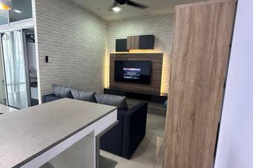 Dedaun Hijau (Greenfield Regency)