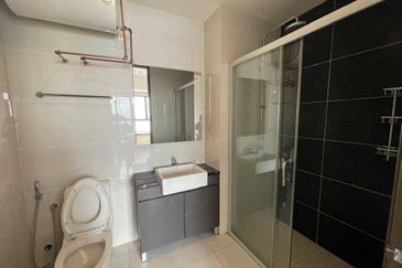 Kings Bay Country Garden @Danga Bay