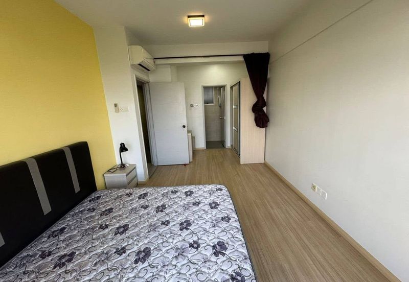 Midas Perling Apartment