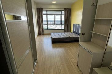 Midas Perling Apartment