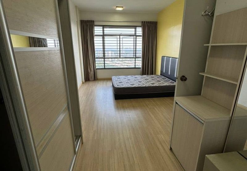 Midas Perling Apartment