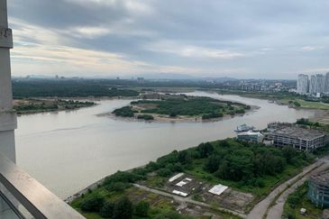 Royal Strand @ Country Garden Danga Bay