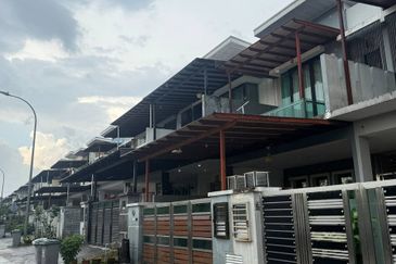 Austin Residence @Taman Mount Austin