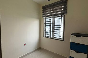 SKS Habitat Apartment, Larkin