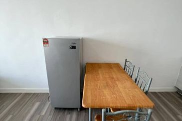 Dedaun Hijau (Greenfield Regency)