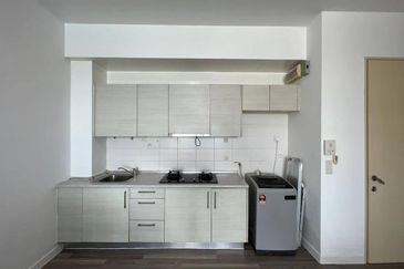 Dedaun Hijau (Greenfield Regency)