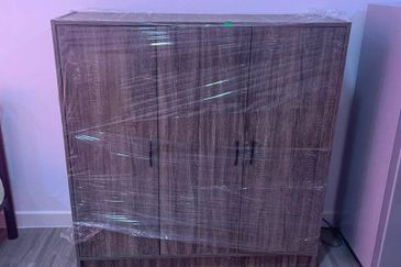 Dedaun Hijau (Greenfield Regency)