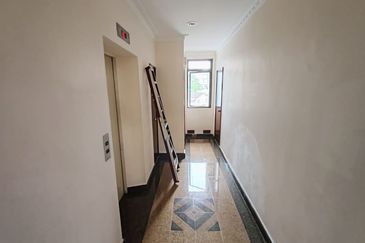 Palm Gardens Condominium