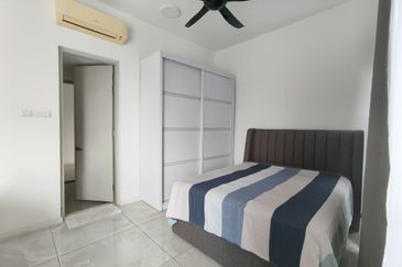 The WaterEdge Residences