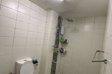 Dedaun Hijau (Greenfield Regency)