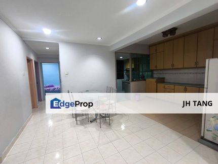  Sri Wangi Apartment, Tampoi •   3 Bedroom •   2  Bathroom • Fully Furniture , Johor, Tampoi