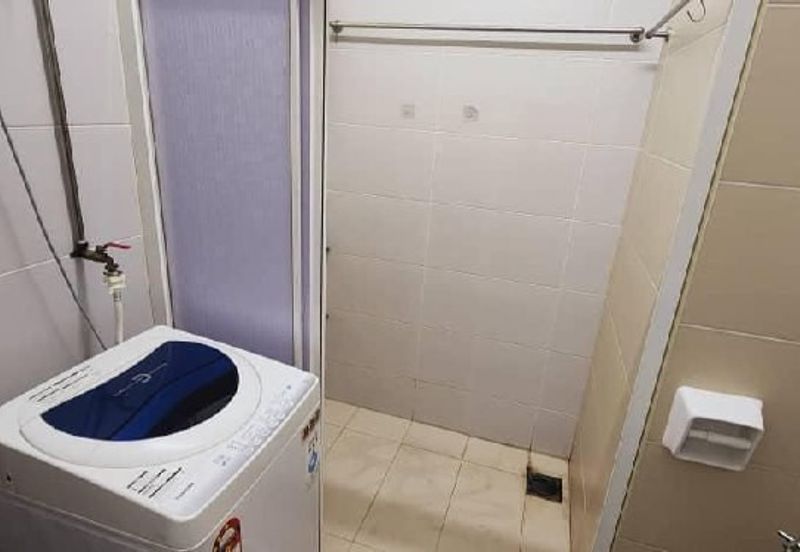 Akademik Suite @ Mount Austin