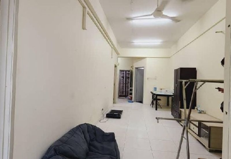 Akademik Suite @ Mount Austin