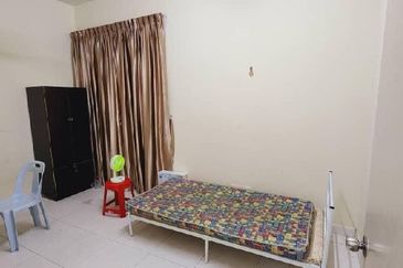 Akademik Suite @ Mount Austin