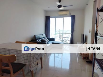  Austin Suites MOUNT AUSTIN - 1+1 Beds  - 1 Bath - 1 carpark  - Fully Furnished with TV  - Balcony  - Middle floor , Johor, Johor Bahru