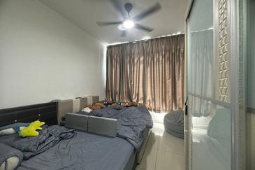 Dedaun Hijau (Greenfield Regency)