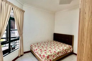 The Straits View, Bandar Baru Permas Jaya