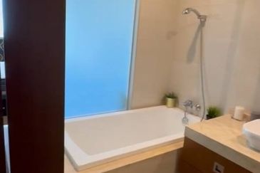 Puteri Cove Residences