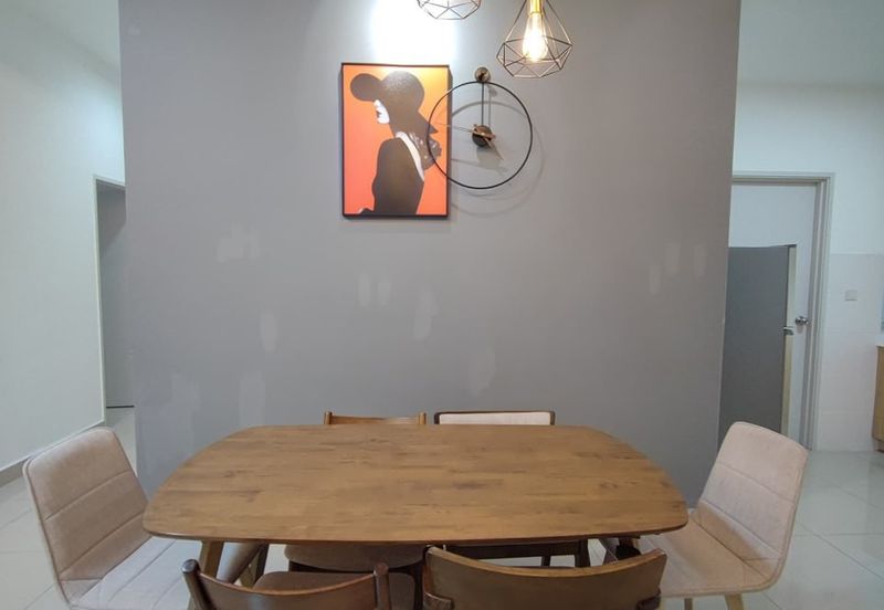 Meridin Bayvue Apartment